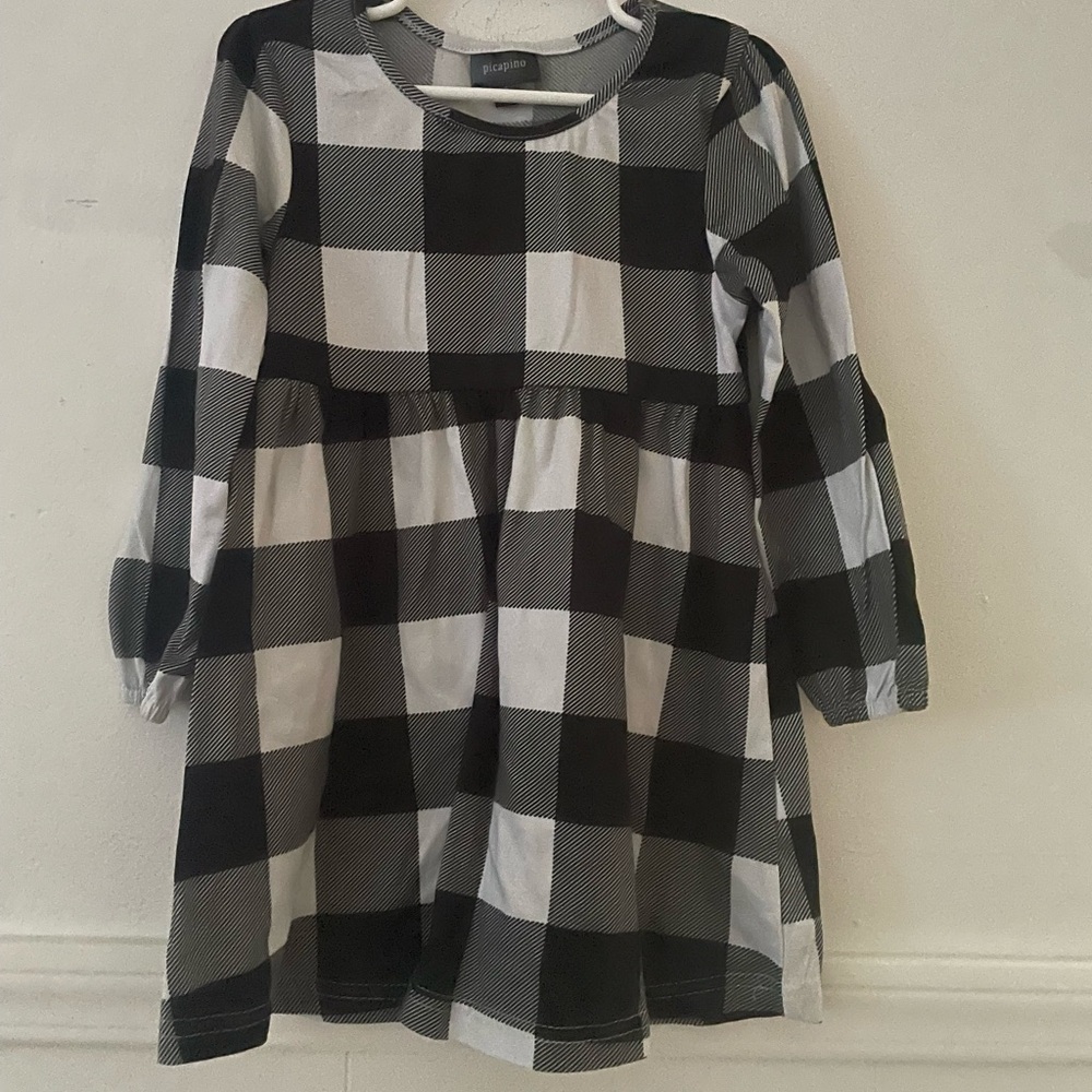 3 long sleeve dresses 5T